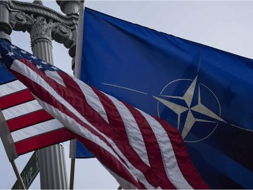 Economist раскрыл &laquo;план Б&raquo; Европы на случай выхода США из НАТО