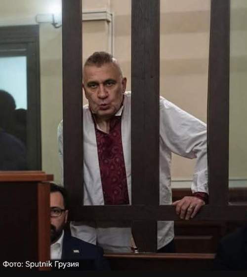 СМИ шокировал новый облик Саакашвили: он появился с украинским чубом (ФОТО) СМИ шокировал новый облик Саакашвили: он появился с украинским чубом (ФОТО)