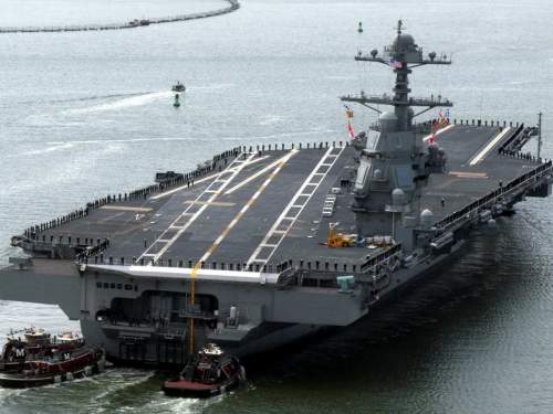 США опозорились с самым дорогим авианосцем: USS Gerald R. Ford сравнили с символом советского провала