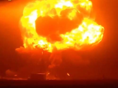 Взрыв ракеты Blue Origin Безоса попал на видео во время испытаний (ВИДЕО)