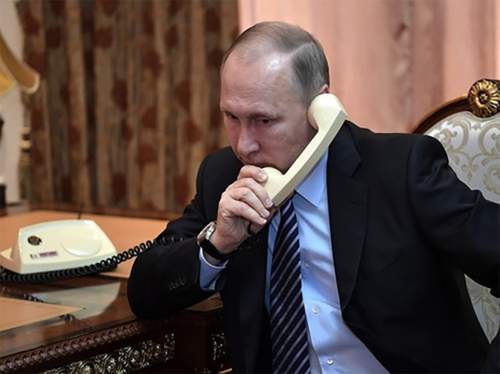 Путин поговорил с Пашиняном на фоне митингов оппозиции в Армении