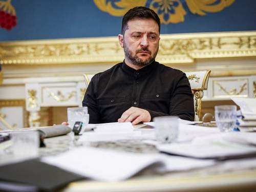«Снова выбирают войну»: Зеленский объявил о новых операциях против России «Снова выбирают войну»: Зеленский объявил о новых операциях против России