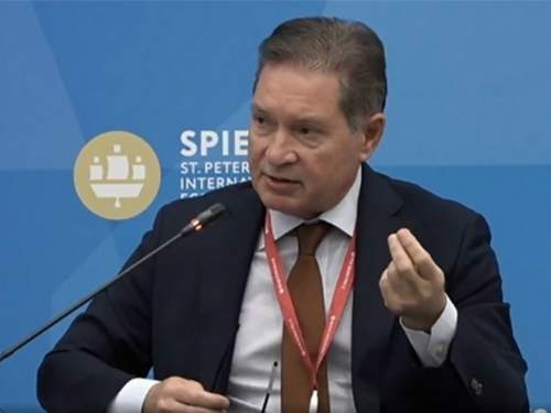 «Давайте долбанём»: Безруков предупредил, что впереди 20 лет войны без правил «Давайте долбанём»: Безруков предупредил, что впереди 20 лет войны без правил
