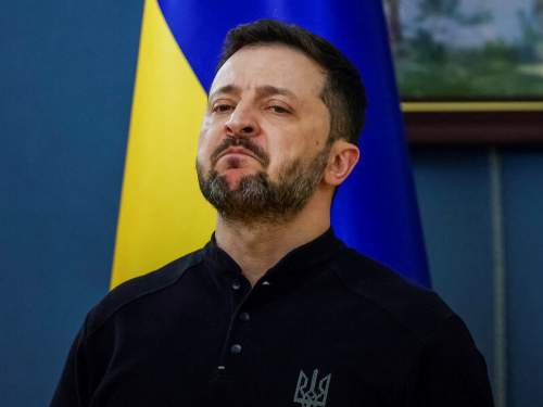 «Мы очень близки»: Зеленский предупредил Путина о скором появлении у Украины собственной баллистической ракеты «Мы очень близки»: Зеленский предупредил Путина о скором появлении у Украины собственной баллистической ракеты