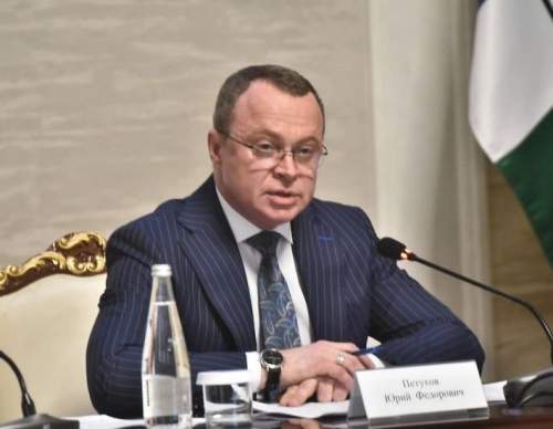 Экс-губернатор Новосибирской области Петухов задержан в Москве по делу о наркотиках — источники сообщают о кокаиновом опьянении