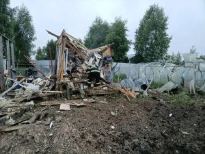 180 БПЛА атаковали Москву: удары по НПЗ, эвакуация в Шереметьево (ФОТО) 180 БПЛА атаковали Москву: удары по НПЗ, эвакуация в Шереметьево (ФОТО)