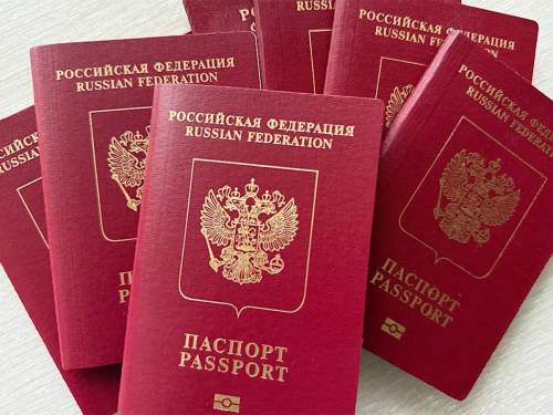 СМИ: ЕС обсуждает пересмотр ранее выданных россиянам шенгенских виз и ВНЖ СМИ: ЕС обсуждает пересмотр ранее выданных россиянам шенгенских виз и ВНЖ