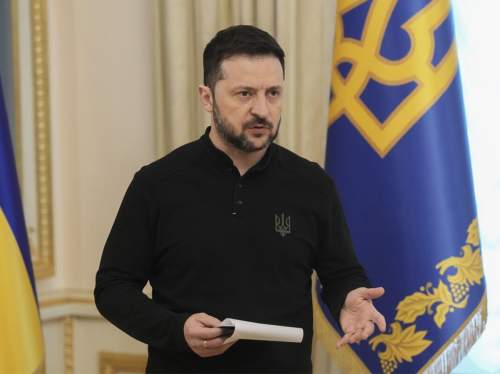 Зеленский сделал заявление после атаки БПЛА на Москву Зеленский сделал заявление после атаки БПЛА на Москву