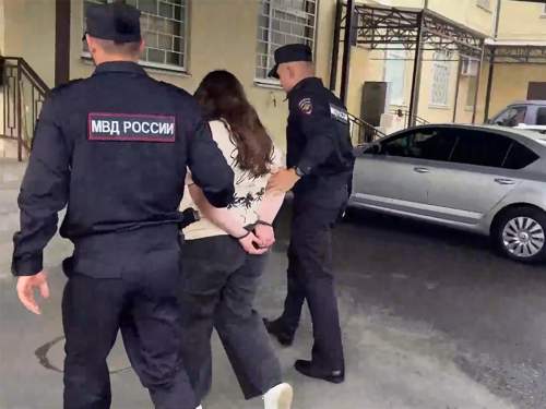 Задержанные в Пятигорске россиянки заявили: они не знали, что станут смертницами (ВИДЕО) Задержанные в Пятигорске россиянки заявили: они не знали, что станут смертницами (ВИДЕО)