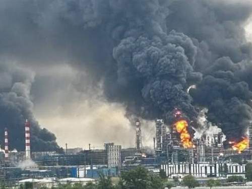 FT: США помогли ВСУ атаковать НПЗ в Москве