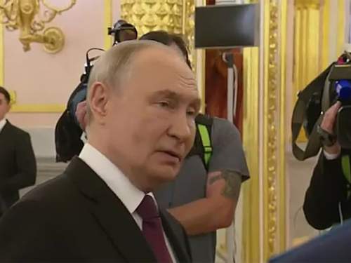 Эксперты объяснили, почему Путин не наносит удар по центру Киева Эксперты объяснили, почему Путин не наносит удар по центру Киева