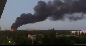 Киев ночью сотрясли взрывы и пожары: опубликованы кадры с места ударов (ФОТО)