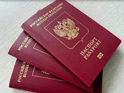 СМИ: в ЕС хотят полностью запретить выдачу туристических виз россиянам СМИ: в ЕС хотят полностью запретить выдачу туристических виз россиянам